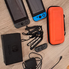 Kaksi nintendo switch konsolia - pikkukuva 1