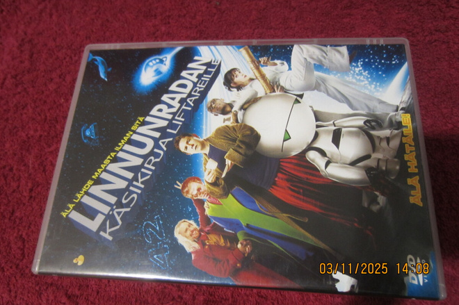 Linnunradan käsikirja liftareille   (DVD)