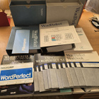 WordPerfect 4.2–6.0 – laaja retro paketti, 11 levyä - pikkukuva 1