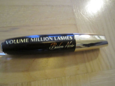 L'Oreal Paris Volume Million Lashes Balm Brown mascara