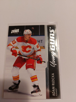 2021-22 Upper Deck #465 Adam Ruzicka YG RC