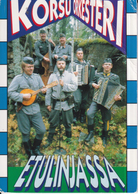 Korsu Orkesteri. Etulinjassa , e81