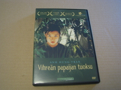 VIHREÄN PAPAIJAN TUOKSU ( anh hung tran - film )