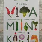 Risto Lindholm - Vitamiinikirja (nid.) - pikkukuva 1