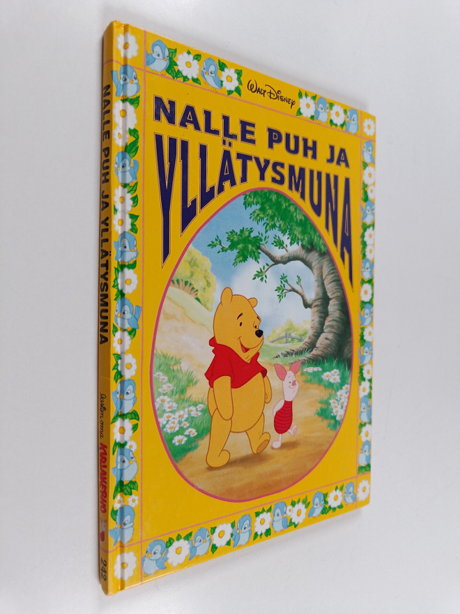 Bruce Talkington : Nalle Puh ja yllätysmuna : Disneyn sat...