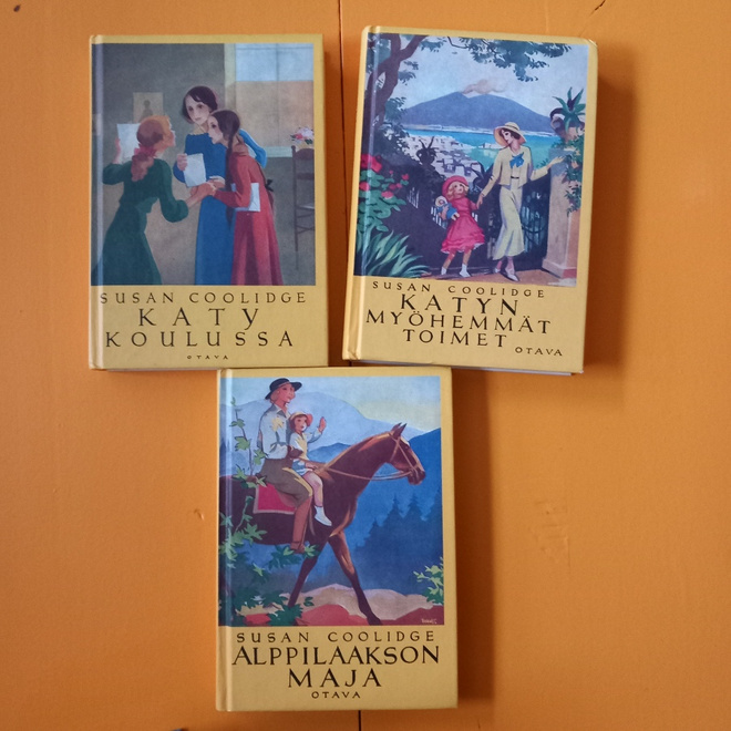 Susan Coolidge valikoima 4€/kpl