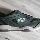 Yonex sisäpelikengät leveä koko 41 - pikkukuva 4