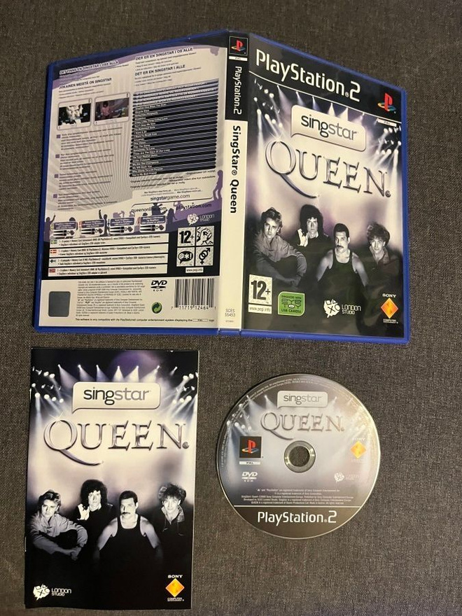 SingStar Queen PS2 (Suomijulkaisu)