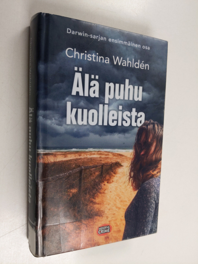 Christina Wahlden : Älä puhu kuolleista
