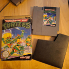 NES Teenage Mutant Hero Turtles ja kotelo pal b eec/SCN - pikkukuva 1