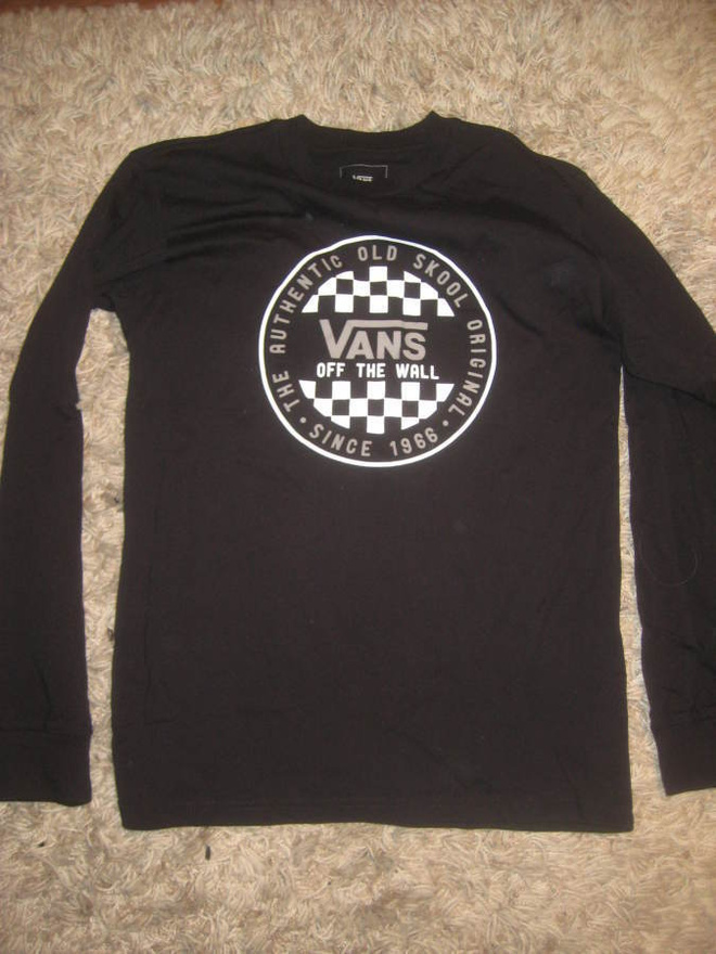 ** Vans t-paita, siisti koko s  cm*