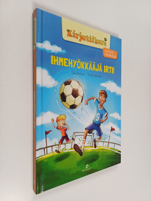 Ocke Bandixen : Ihmehyökkääjä irti!