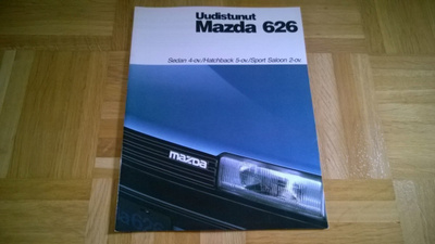 Esite Mazda 626 GC 1986