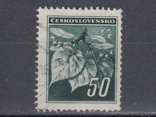 Tsekkoslovakia 1945 Mi 426 Linden Leaves