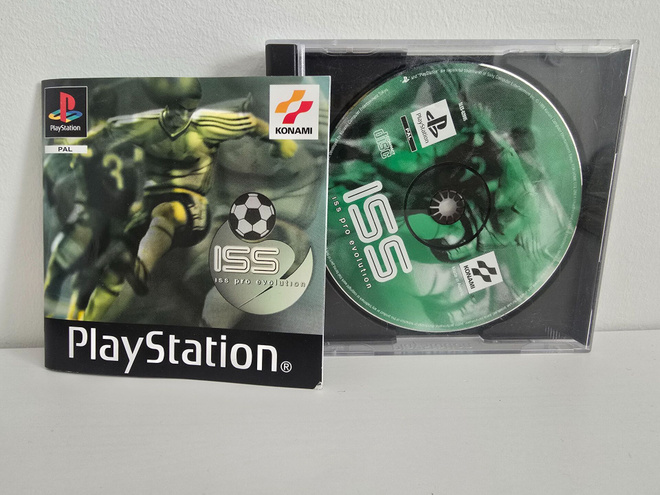 ISS Pro Evolution (PS1)