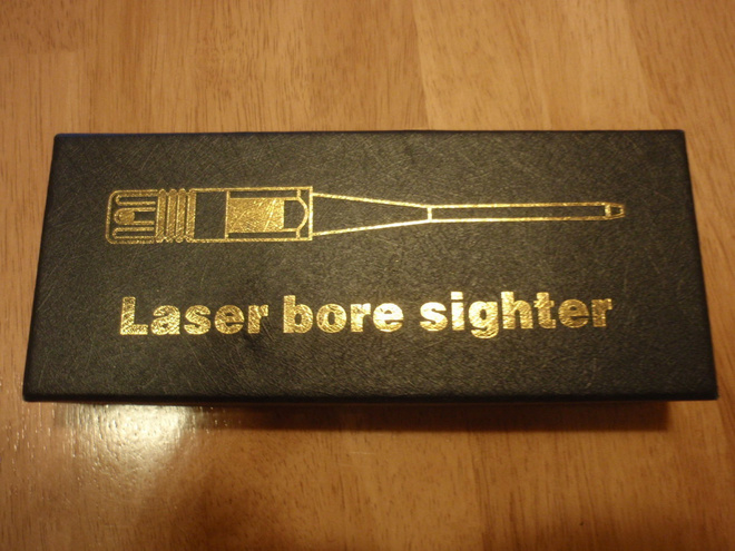 Kohdistuskollimaattori aseille, vihreä laser