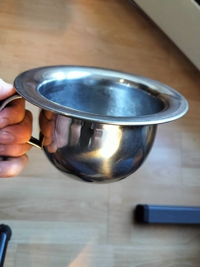 Potan mallinen RST koristeastia