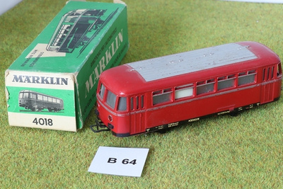#B64 Märklin 4018 kiskobussin vaunu + laatikko