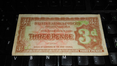 British Armed Forces 3 Pence 2 nd serie F+