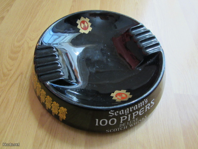 VINTAGE SEAGRAMS 100 PIPERS VISKI TUHKIS ISO