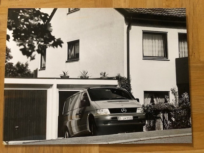 Lehdistökuva Mercedes-Benz Vito pakettiauto 638