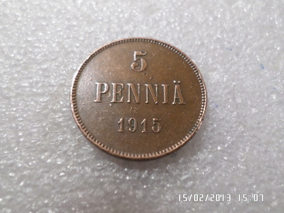5 penniä  1915    kulkematon  hieman patinoitunut kl 9
