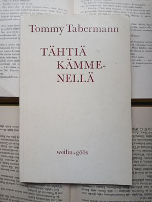 Tommy Tabermann - Tähtiä kämmenellä: runoja (nid.)
