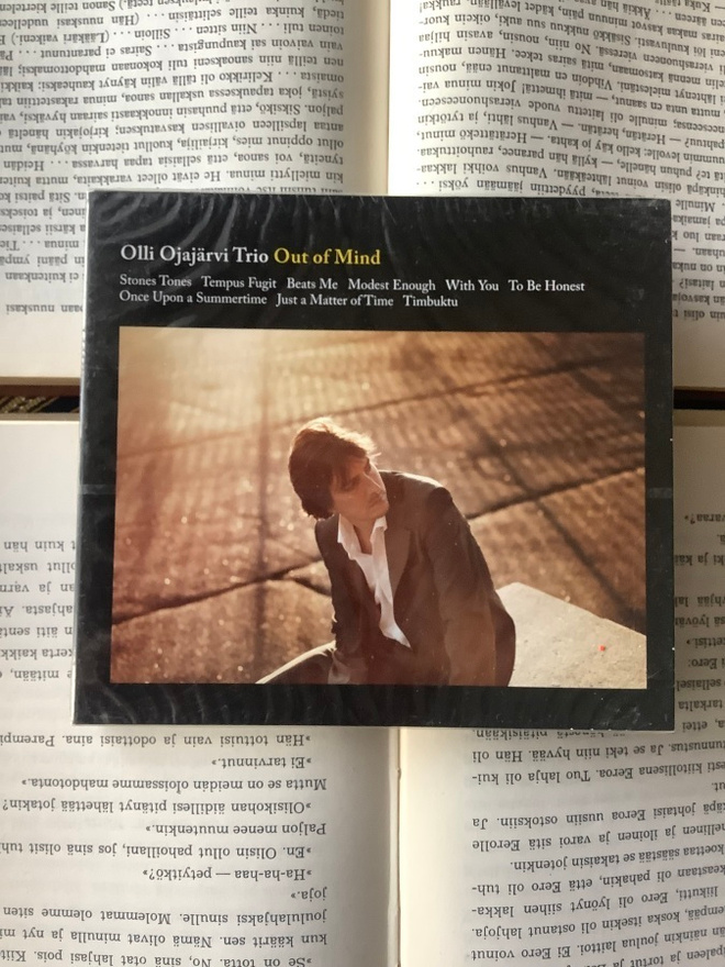 Olli Ojajärvi Trio - Out of Mind (UUSI CD)