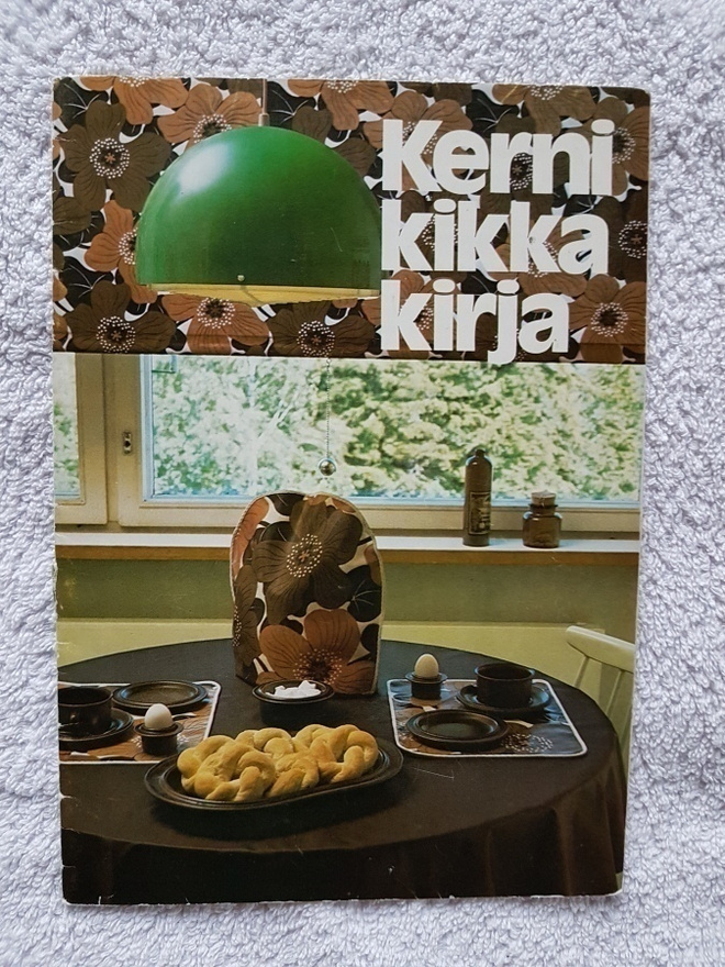 Kerni kikkakirja - Oy Finlayson Ab 1977 vintage