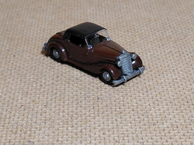 Mercedes-Benz	170S	avoauto	1950	ruskea 1:87	Praline
