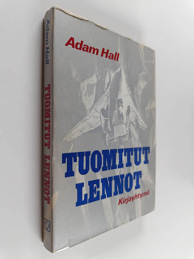 Adam Hall : Tuomitut lennot