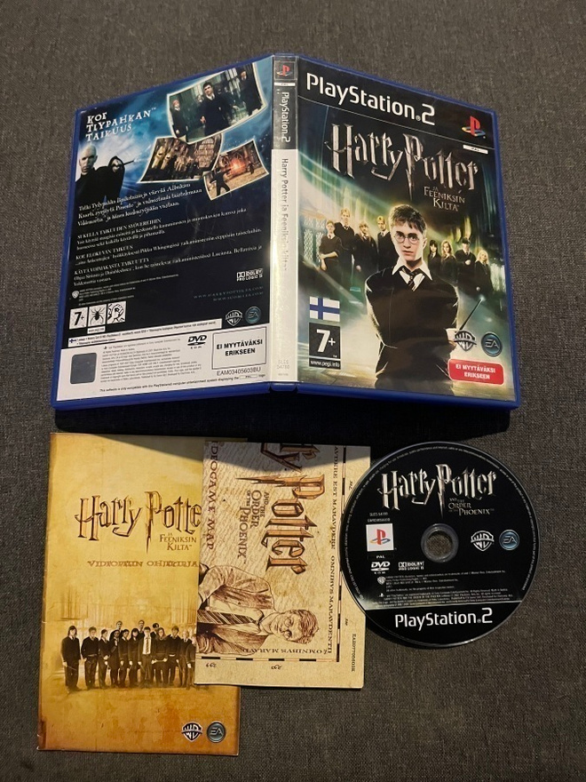 Harry Potter Ja Feeniksin Kilta PS2 (Puhumme Suomea)