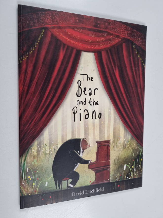 David Litchfield : The Bear and the Piano