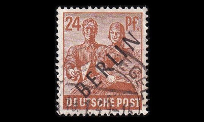 Berlin 9 o Musta päällepainama 24 Pf (1948)
