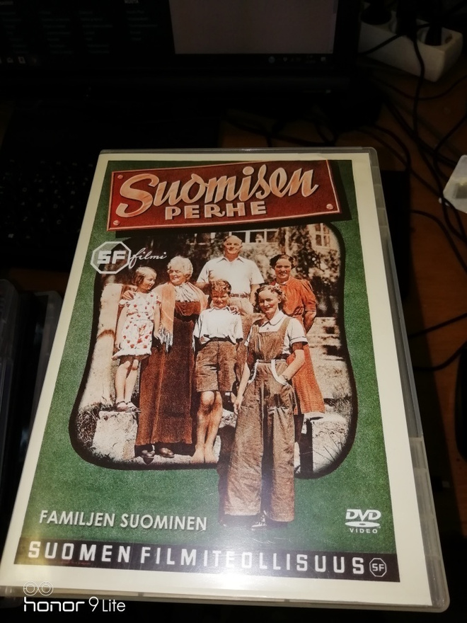 Suomisen perhe