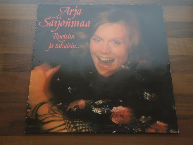 ARJA SAIJONMAA - RUOTSIIN JA TAKAISIN... ( LP . VINYYLI )