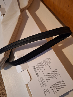 Issey Miyake kassi 54x52 cm