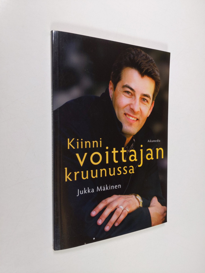 Jukka Mäkinen : Kiinni voittajan kruunussa