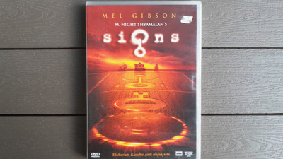 DVD: Signs (Mel Gibson, O: M. Night Shyamalan 2002) UUSI