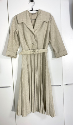 Vintage beige villasekoitemekko vyöllä 60–70-luku, 38 (42)