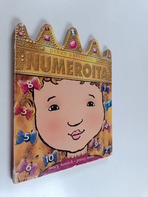 Mary Novick : Numeroita