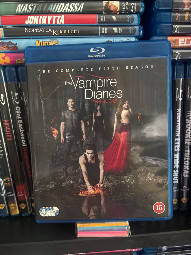 The Vampire Diaries 5. Kausi (2000)