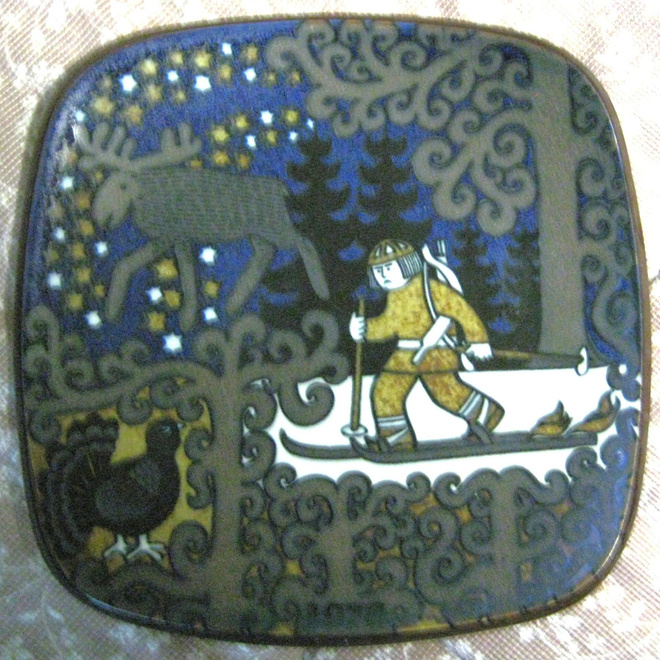 Kalevala lautaset 4 kpl.tta 1978/84/86/87 Raija Uosikkinen