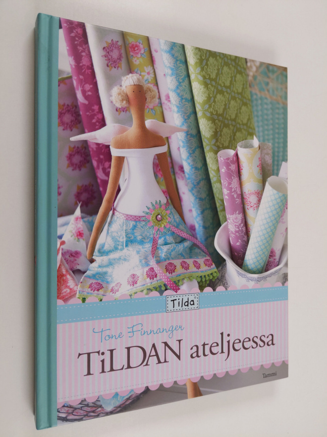 Tone Finnanger : Tildan ateljeessa