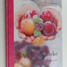 Annina Holmberg : Palava jäädyke : fantasiaruokia - pikkukuva 1