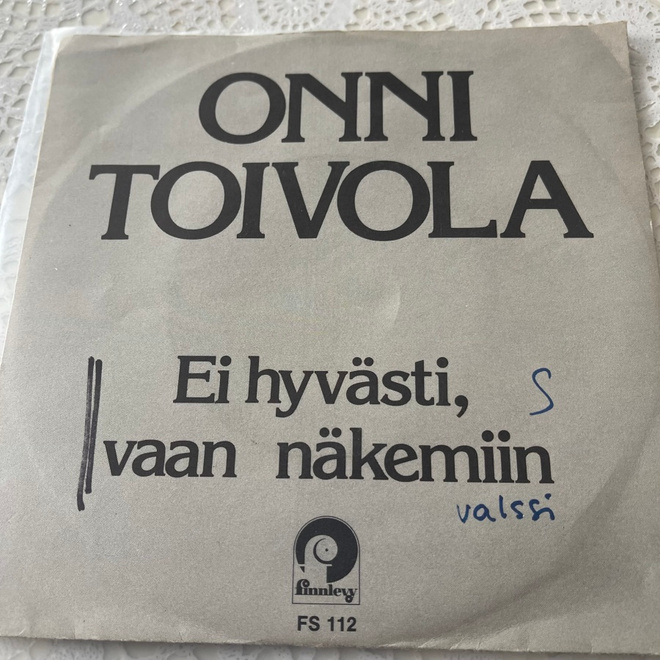 ONNI TOIVOLA: Joki Lapuan hiljaa virtaa * Ei … * FIN 1980