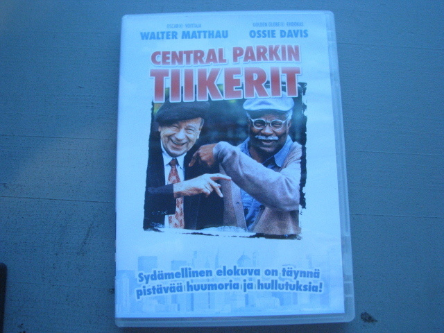 CENTRAL PARKIN TIIKERIT ( Walter Matthau )