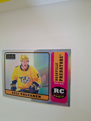 2018-19 O-Pee-Chee Platinum Retro #R82 Eeli Tolvanen