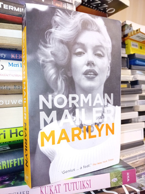 Norman Mailer :  Marilyn  ( SIS POSTIKULU)
