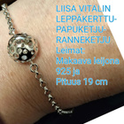 LIISA VITALIN LEPPÄKERTTU- PITSI -kääty ja pallo-korvakorut - pikkukuva 3